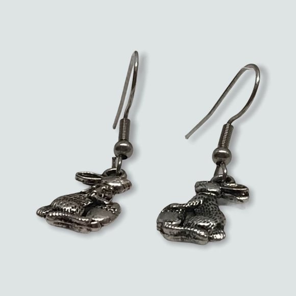 🐰 Silver Tone Petite Bunny Rabbit Dangle - Picture 4 of 7
